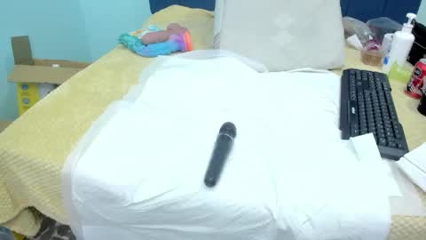 adriana online show from April 24, 2:57 am