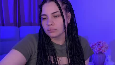 AdrianaTores online show from June 19, 6:30 am