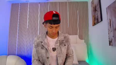 adrianstark_ online show from June 12, 1:21 pm