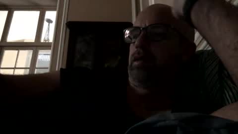 adrienfromparis online show from February 2, 11:39 am