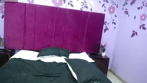 Adry n yisseth online show from October 31, 4:02 am