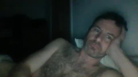 Snapshot of adz170578 chatting on February 16, 4:53 am adz170578 online show from February 16, 4:53 am
