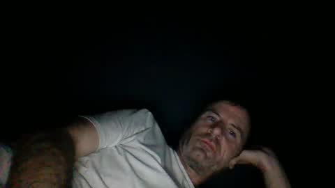 Snapshot of adz170578 chatting on October 23, 1:18 am adz170578 online show from October 23, 1:18 am