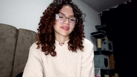 Aelin online show from July 10, 3:44 am