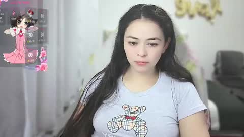 lia online show from July 5, 12:47 am