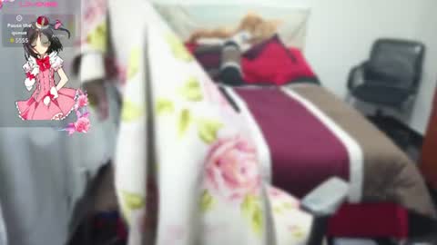 lia online show from July 7, 12:12 am