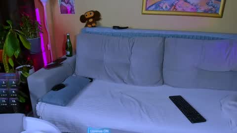 OneAfa online show from January 19, 8:51 pm