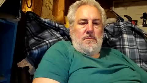 AFGuy71 online show from May 25, 7:03 am