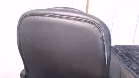 ONLYFAN-Africanbusty online show from November 20, 9:30 am