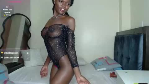 Mia online show from May 20, 6:58 pm