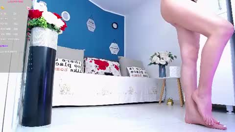 Amalia online show from June 18, 9:25 am