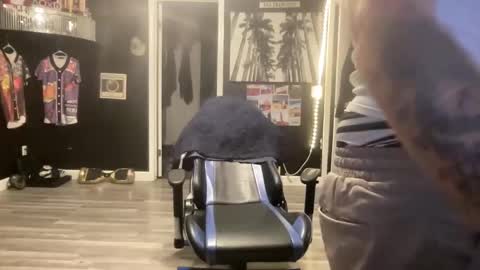 ryan online show from October 28, 12:33 am