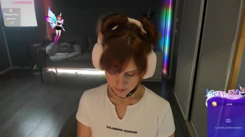 Snapshot of agata_kriste7 chatting on February 19, 9:14 pm Agata Kriste online show from February 19, 9:14 pm