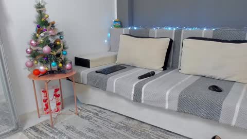 Ari online show from December 21, 12:20 am