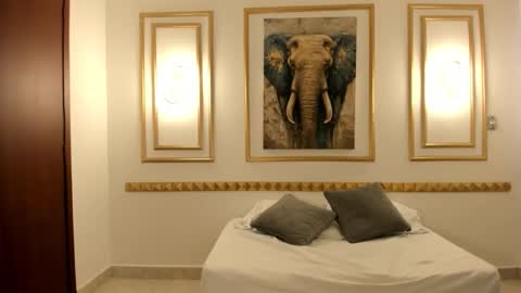 A G A T H A online show from March 13, 12:41 pm