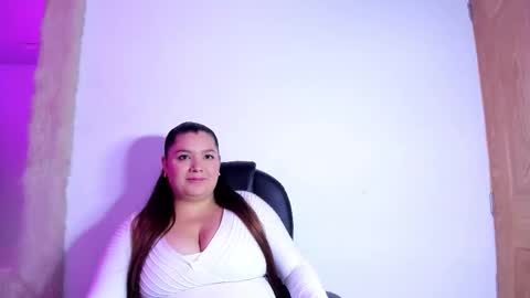 Agatha online show from December 3, 1:12 pm