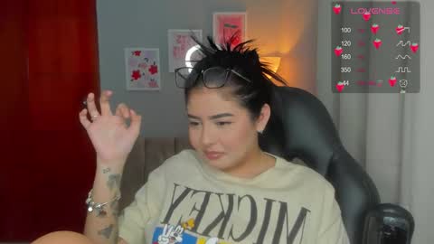 Cat online show from February 14, 4:26 am