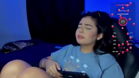 Cat online show from November 12, 4:59 am