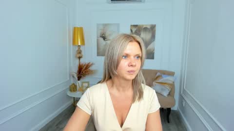 Agatha online show from April 25, 1:41 pm