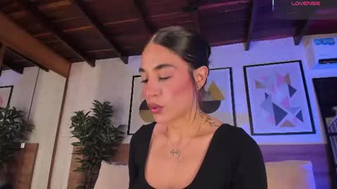    online show from July 14, 8:03 pm