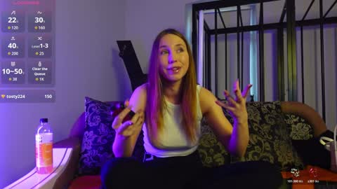 Agelina Lilly Laura online show from October 25, 1:22 pm