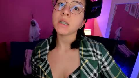  ines  online show from October 11, 2:43 pm