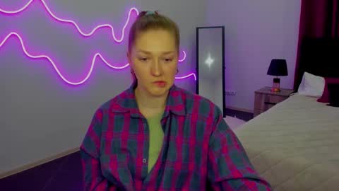 AgnesArden online show from March 10, 4:35 pm