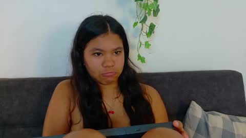 AHSLY online show from April 20, 6:11 pm