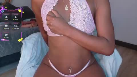 Ahvi Ebony online show from June 26, 1:27 pm