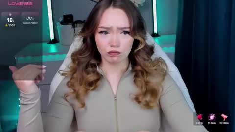 ai__girl online show from October 6, 9:38 am