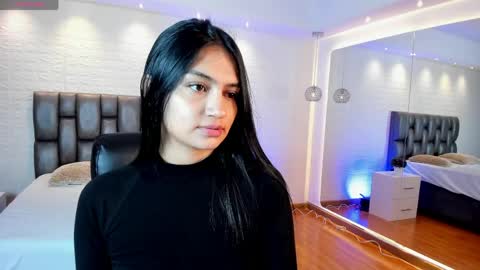 aidajoness online show from May 2, 1:28 pm