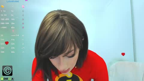 Allie  online show from May 9, 8:42 am