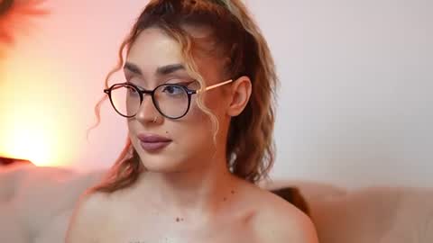  Aileen  online show from July 22, 8:55 pm