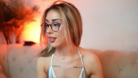  Aileen  online show from July 4, 7:50 pm
