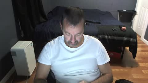 Daddy online show from December 1, 10:45 pm