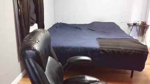 Daddy online show from July 3, 5:40 pm