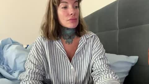 Airgead online show from September 30, 5:23 pm