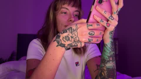 Airgead online show from January 11, 1:22 am