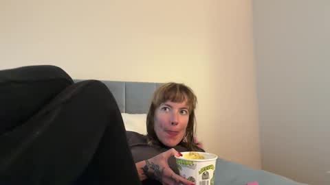 Airgead online show from October 20, 8:58 pm