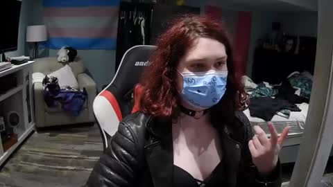 The Moxs whore online show from April 15, 5:55 am