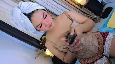 airy_lust online show from July 15, 4:22 pm