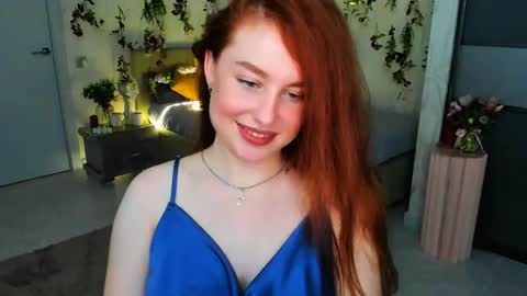 Louise online show from May 2, 9:31 pm