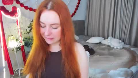Louise online show from May 11, 2:07 am