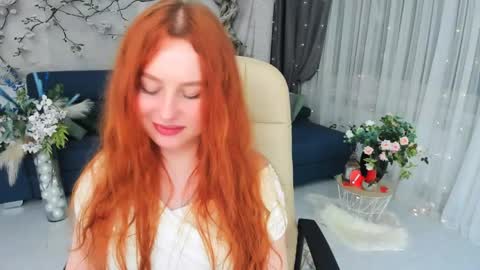 Louise online show from May 13, 7:45 pm