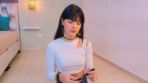 aisha online show from March 3, 11:34 pm