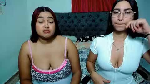 aisha_stacey0410 online show from July 4, 2:54 pm