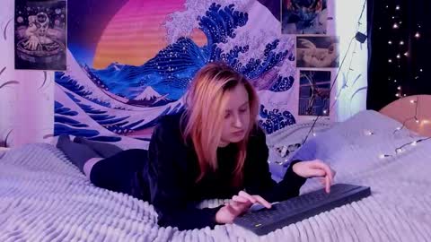 aishiro online show from February 18, 6:35 am