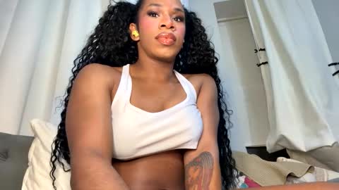 Amy Jeaux Johnson online show from October 23, 3:19 am