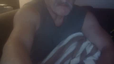 ajames6961 online show from May 9, 2:01 pm