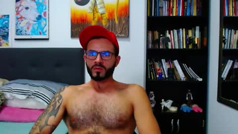 akiles online show from January 31, 2:48 am